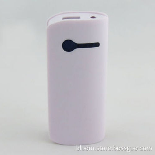 5,200mAh New Design Power Bank for iPhone6/5/4/iPad and Other Mobile Phones with 1W LED FlashlightNew